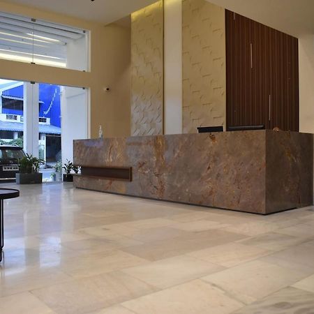Hotel Vps Grand Palni Exterior photo